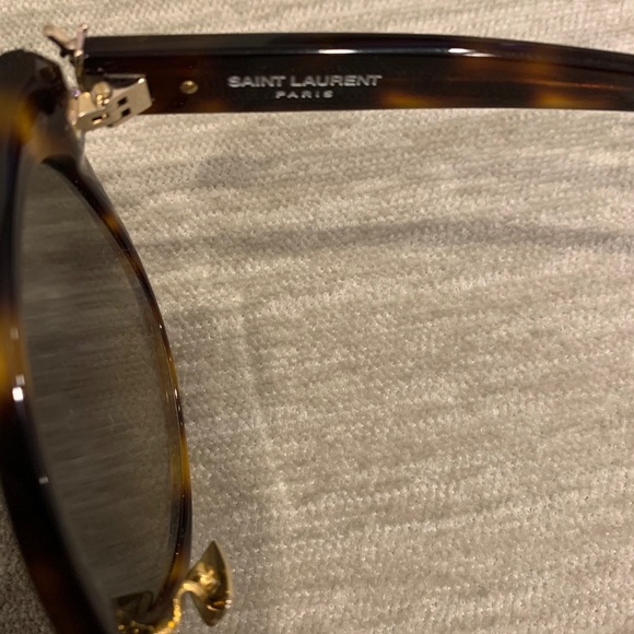 St. Laurent Sunglasses - Picture 2 of 4